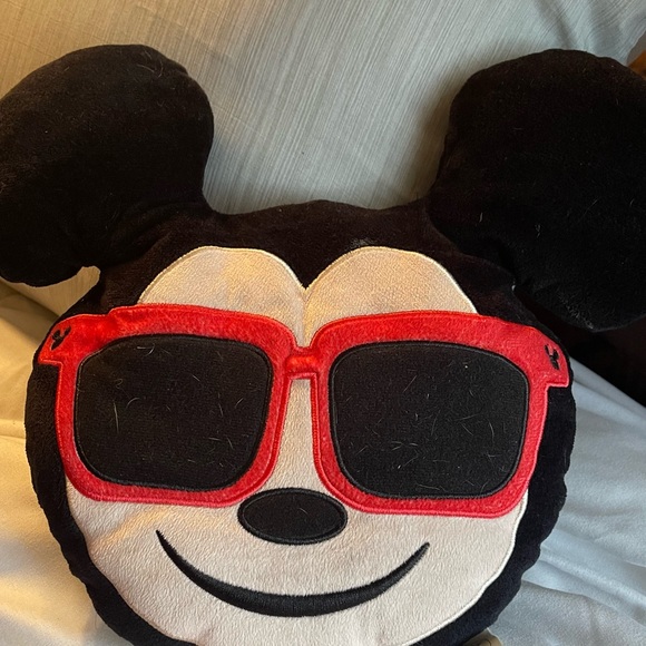 Mickey Mouse Toddler Room Lot - Picture 6 of 6